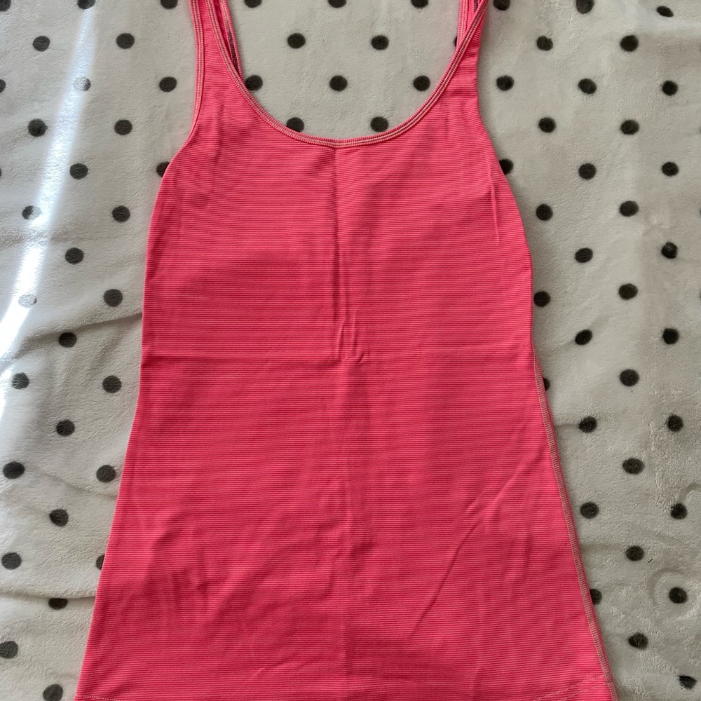 Lululemon tank top